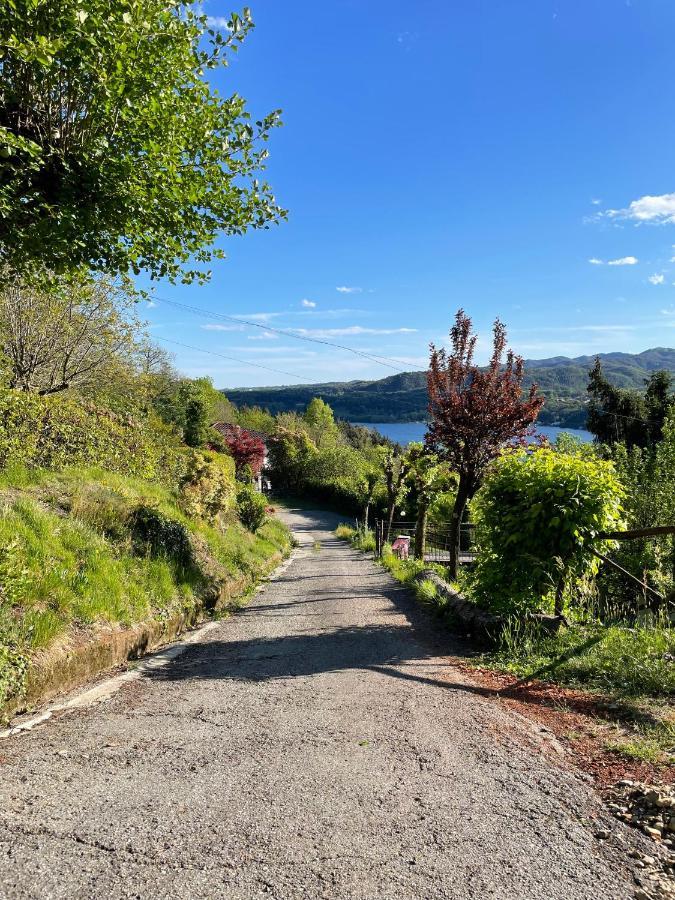 Terrazza Sul Lago Ameno Exteriér fotografie