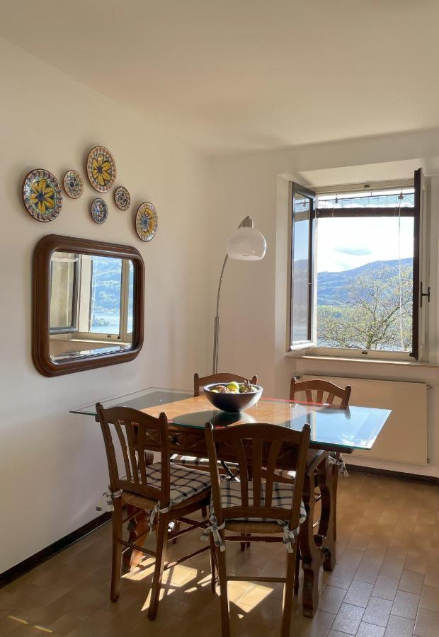 Terrazza Sul Lago Ameno Exteriér fotografie