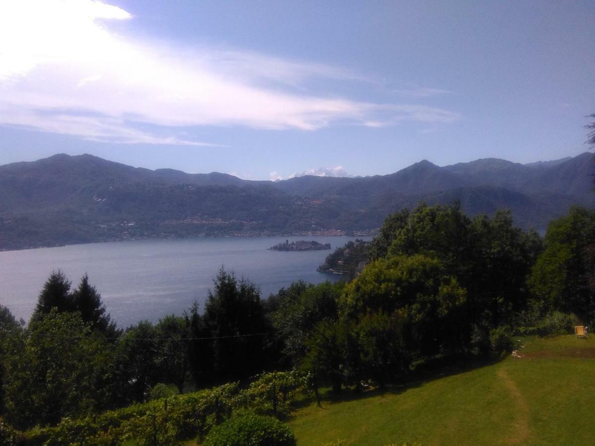 Terrazza Sul Lago Ameno Exteriér fotografie